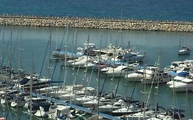 Business Class Marina Herzliya